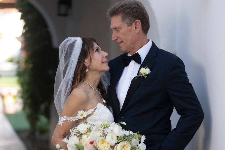 Theresa Nist (l.) and Gerry Turner wed in the first-ever Golden Wedding TV special in January.