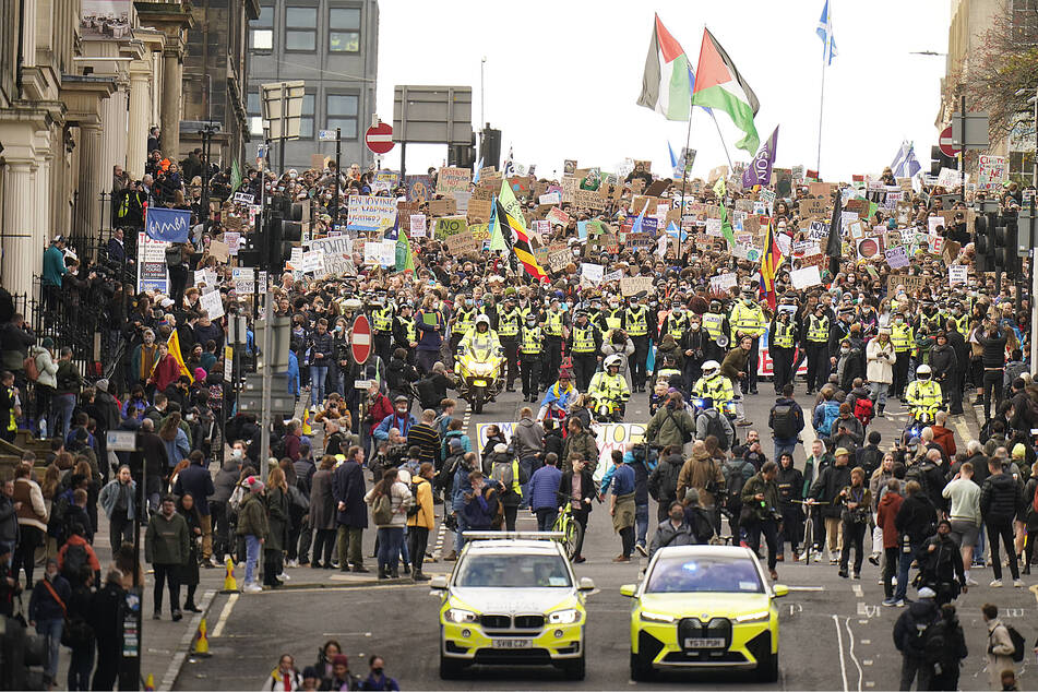 Protests in Glasgow grow strong as youth activists demand climate justice