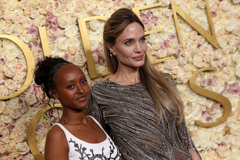 Zahara (l.) has followed in her siblings' footsteps by using just her mother Angelina Jolie's last name.
