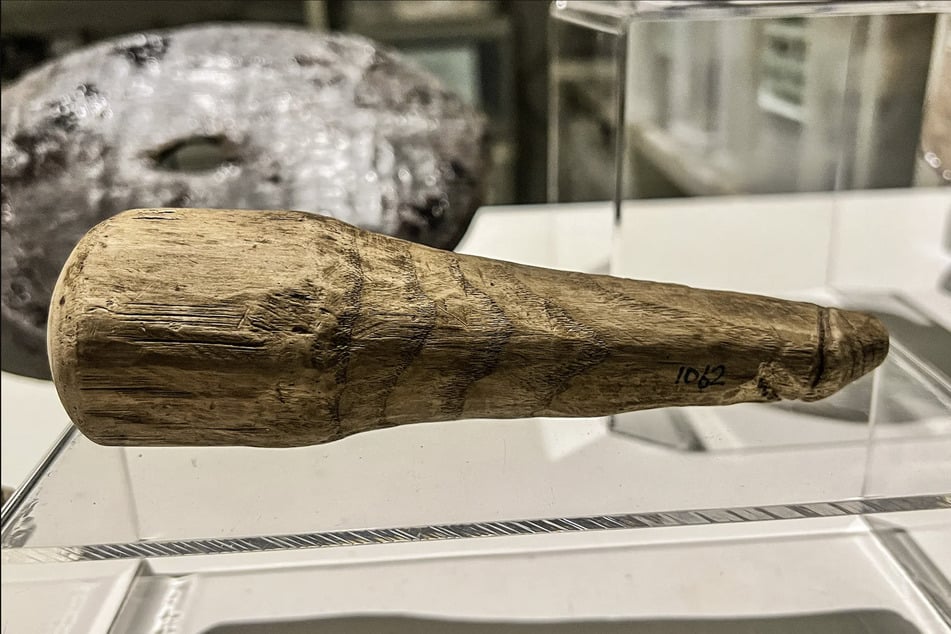 Archaeologists re-identify Roman sewing tool as a possible sex toy