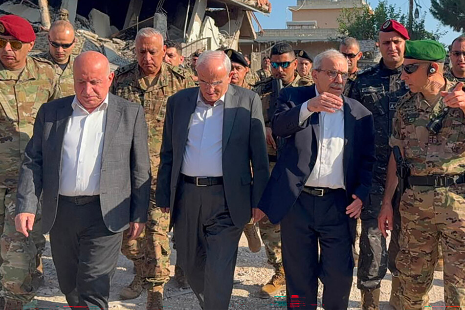 Lebanon says Beirut working towards a "complete Israeli withdrawal" from country's south