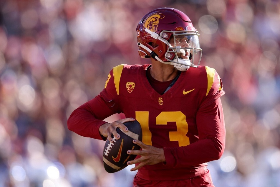 Caleb Williams shines amid USC's defensive woes against San Jose