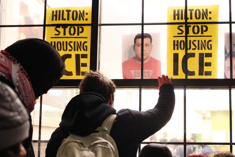 More than 70 anti-ICE protesters arrested after taking over New York Hilton hotel