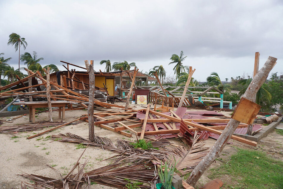 Hurricane Agatha leaves death and devastation in its wake in Mexico