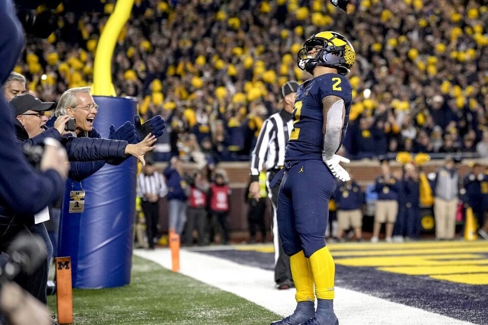 Michigan dealt major blow as Blake Corum eyes season-ending surgery