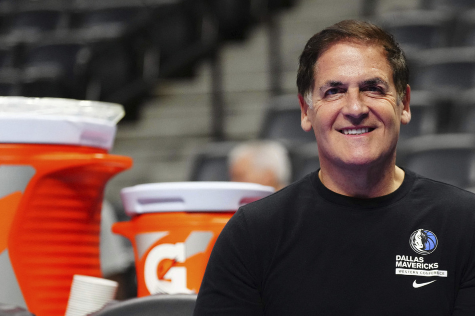 Mark Cuban makes moves to sell majority stake in NBA Mavericks in multibillion-dollar deal
