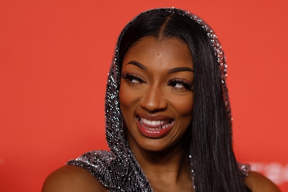Angel Reese's WNBA Draft outfit had fans going nuts over the internet.