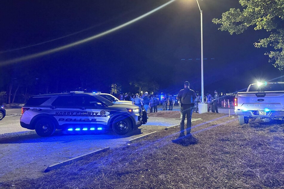 South Carolina beach town shooting leaves at least 11 people injured