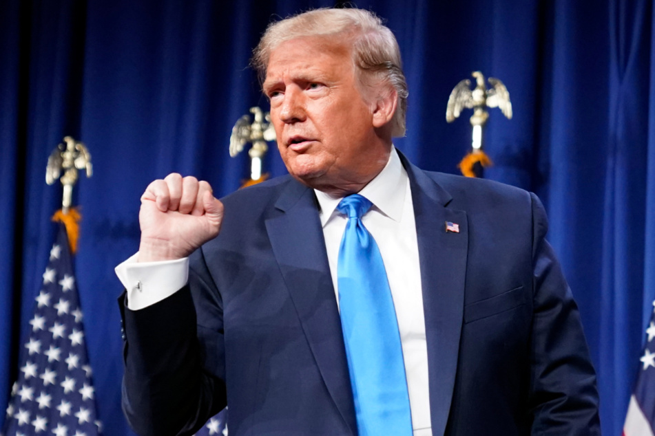 Trump accuses Democrats of wanting to "steal" November election