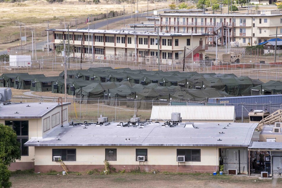 Trump administration prepares to ramp up mass transfers of migrants to Guantanamo Bay