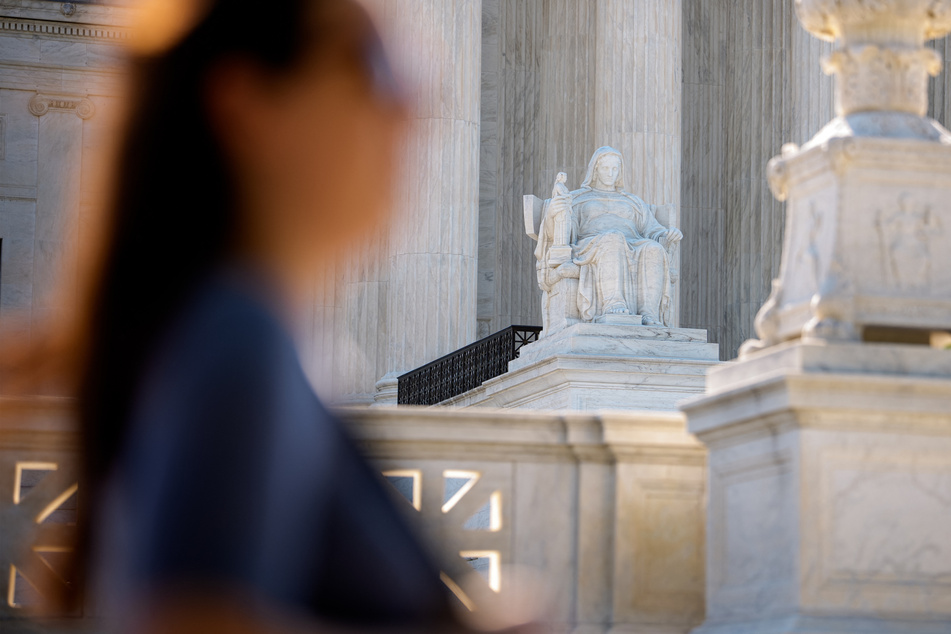 Supreme Court expedites Voting Rights Act decision to allow Louisiana to redraw maps
