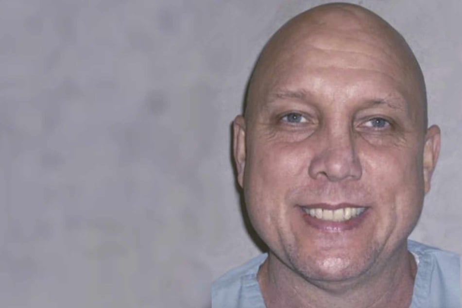 Oklahoma executes Phillip Hancock despite clemency recommendation