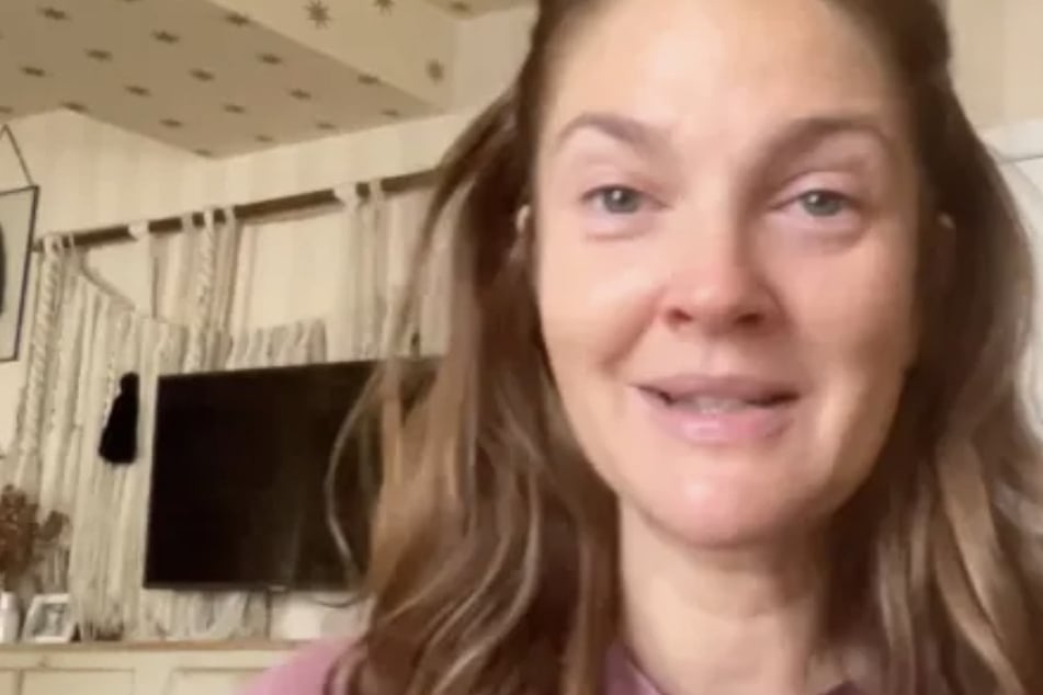 Drew Barrymore faces further backlash over now-deleted apology to WGA