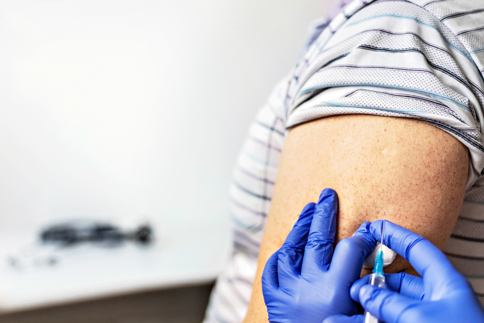 In Chile, a veterinarian has vaccinated several people with a vaccine for dogs, which supposedly helps against the coronavirus. (Stock image)