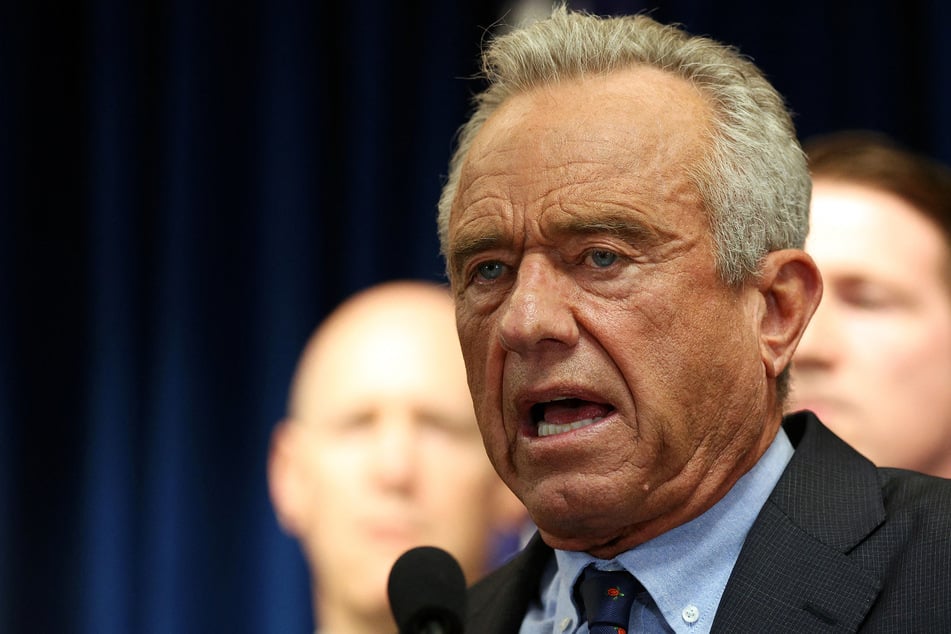 RFK Jr. orders US citizen exposed to hantavirus to stay quarantined despite CDC advice