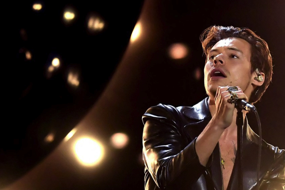 Harry Styles show takes a dark turn as fan falls from top tier