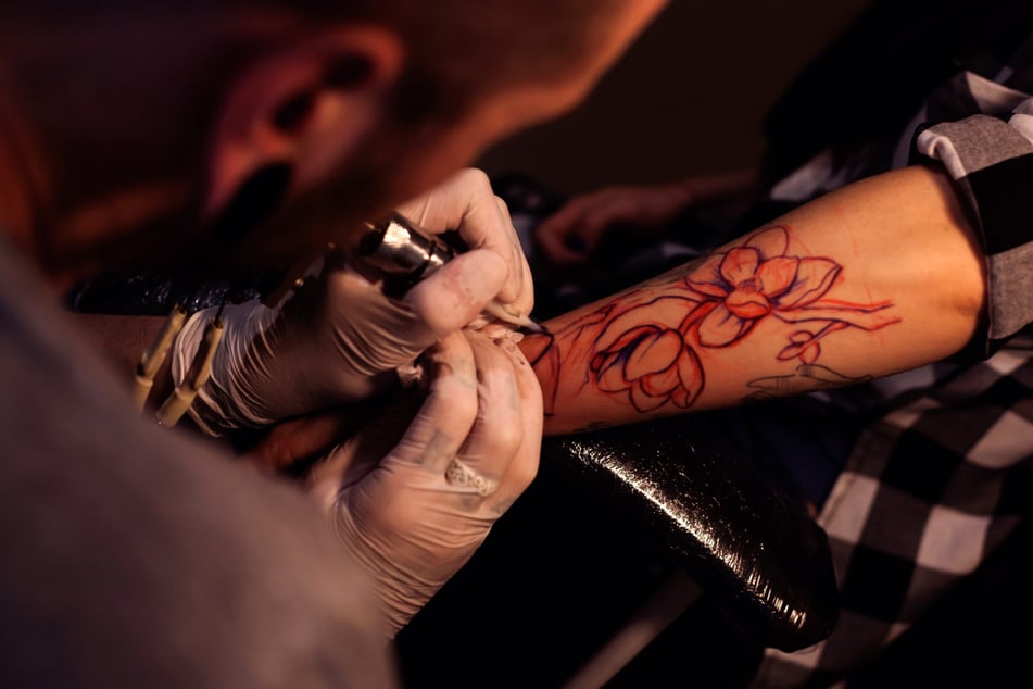 A tattoo artist in Germany stands accused of killing a 22-year-old customer due to a series of negligent hygiene violations. (Stock image)