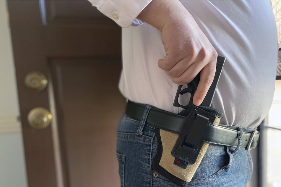 Tennessee to allow people to carry guns without a permit