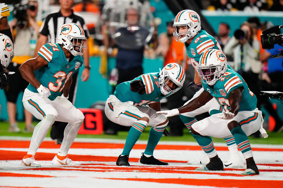 Tua Tagovailoa returns as Dolphins snap three-game skid with Steelers win