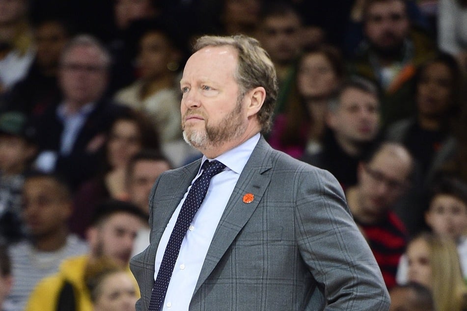 Bucks head coach Mike Budenholzer.