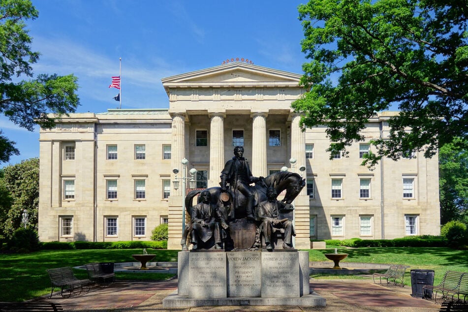 Doctors take action against abortion restrictions in North Carolina