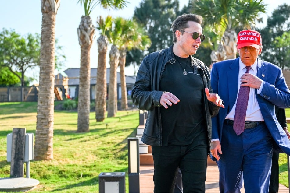 Elon Musk and Donald Trump rock out to YMCA while partying on Thanksgiving