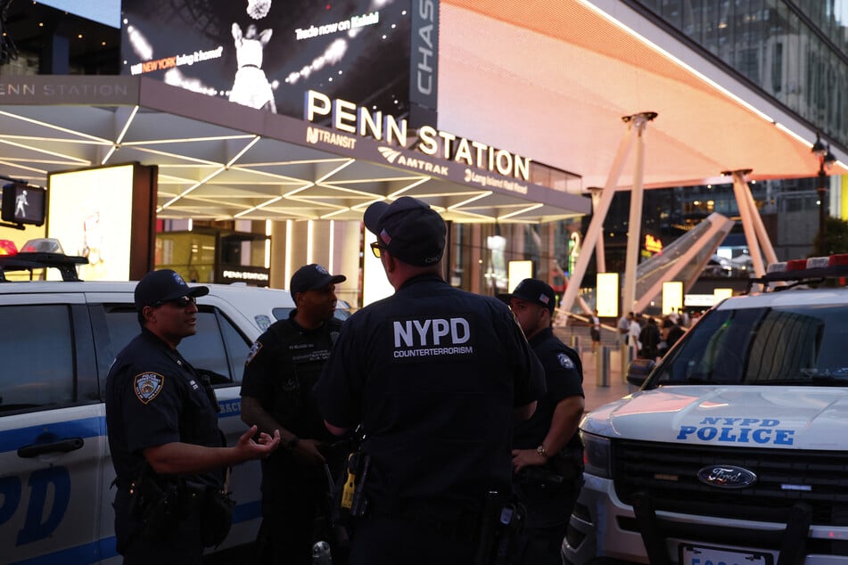 Stabbing at New York's Penn Station wounds six