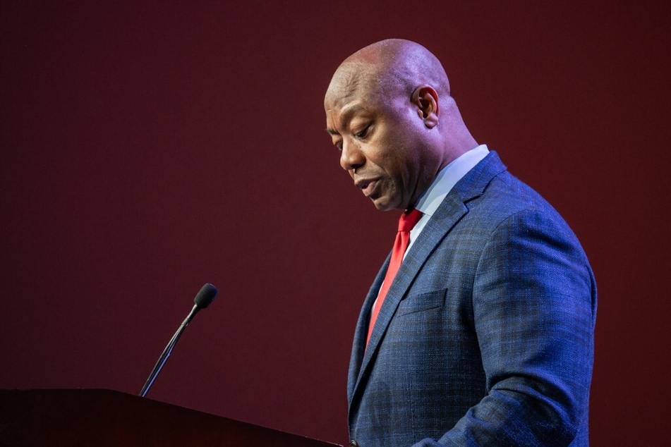 Senator Tim Scott of South Carolina has officially suspending his struggling campaign for president.