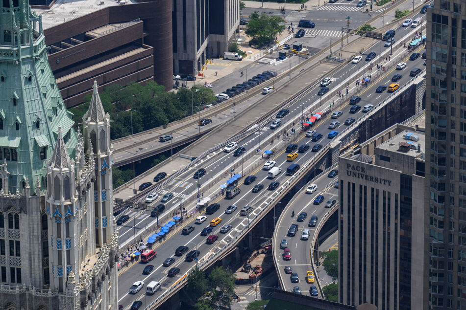 New York City reverses course on controversial driver congestion charge