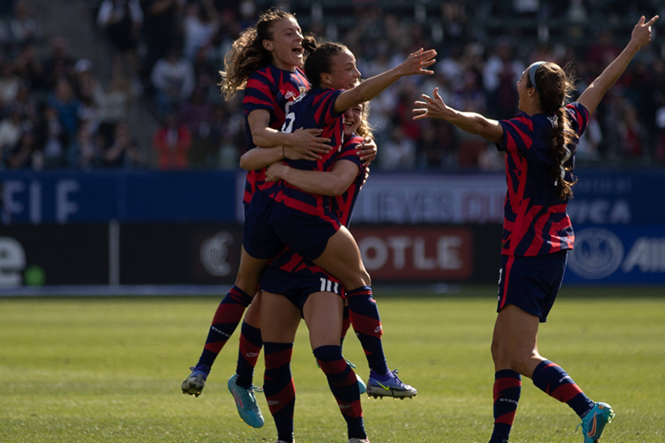 Goal! USWNT scores big win in fight for equal pay