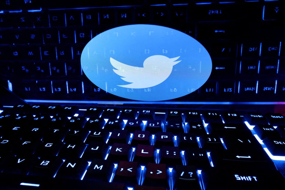 Parts of Twitter source code were accessible online amid data leak