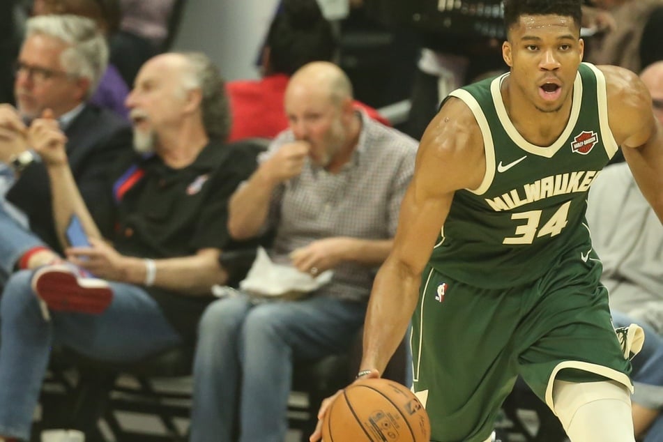 NBA Finals nail-biter: Bucks win on the road to take series lead over the Suns