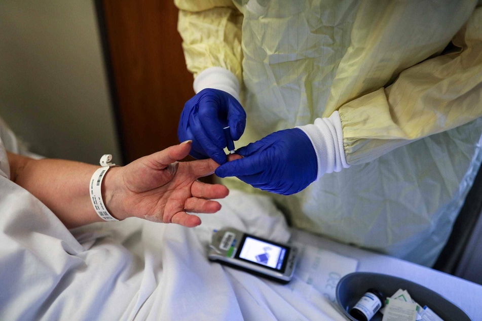 Study finds one in four doctors is harassed and attacked on social media
