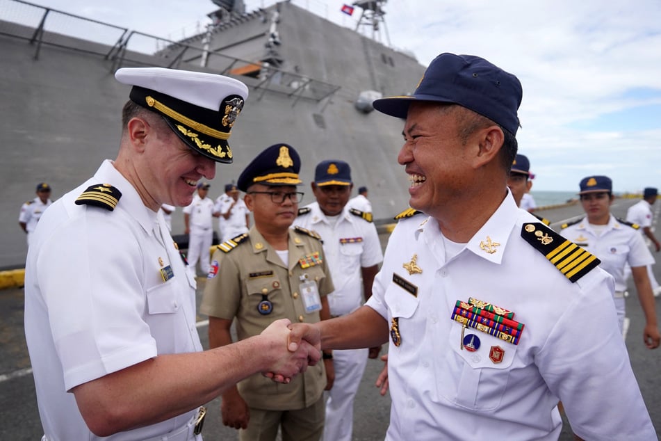 A US warship has docked in Cambodia for the first time in eight years.