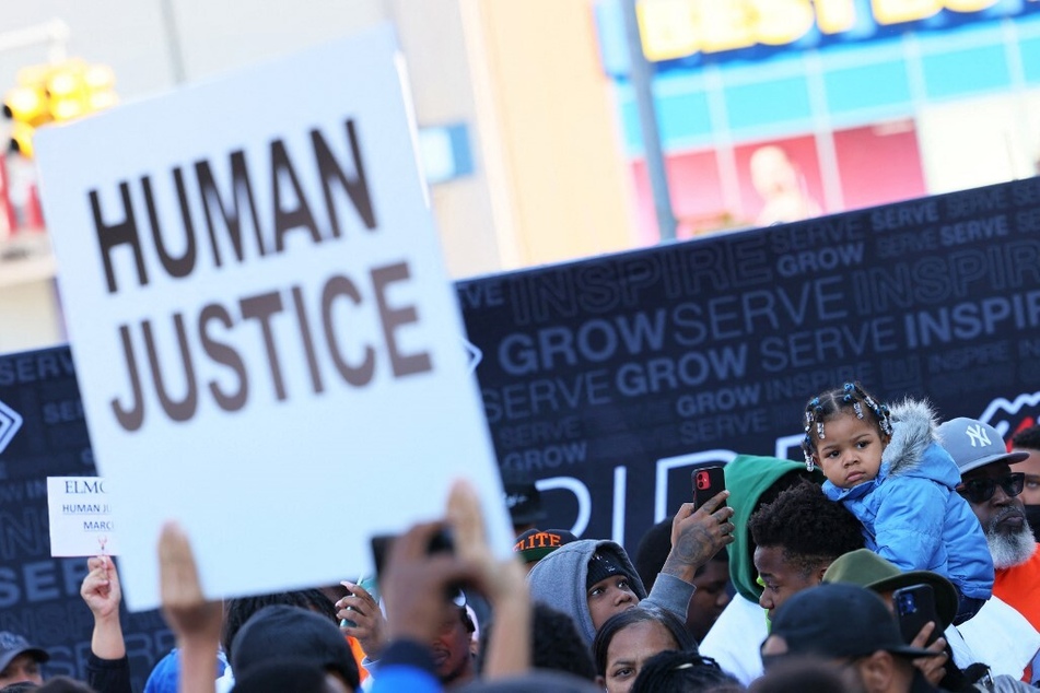 Racial justice advocates are calling for the Biden-Harris administration to take meaningful steps to end corporate profiteering in the prison-industrial complex.