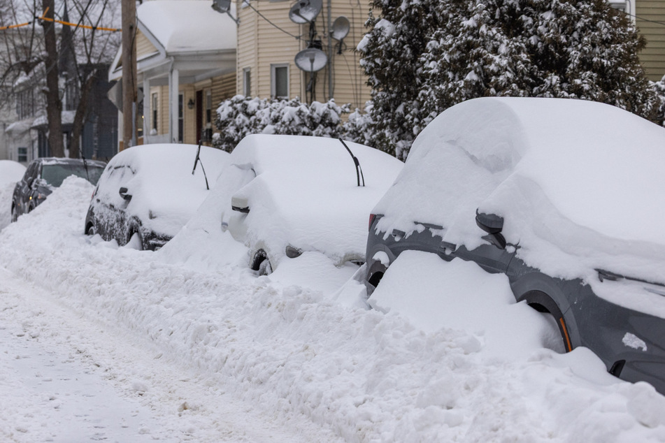 Clean-up has begun after the massive winter storm that brought snow and ice across the US.