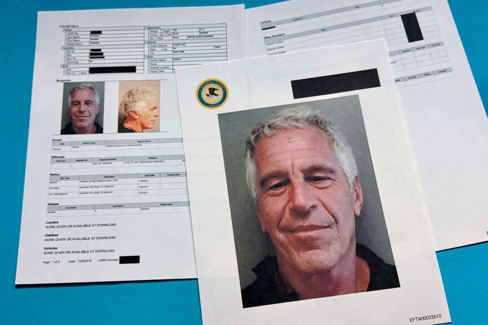 Amid the investigation into ex-Prince Andrew, the London police are demanding the unredacted Epstein files from the US Department of Justice.