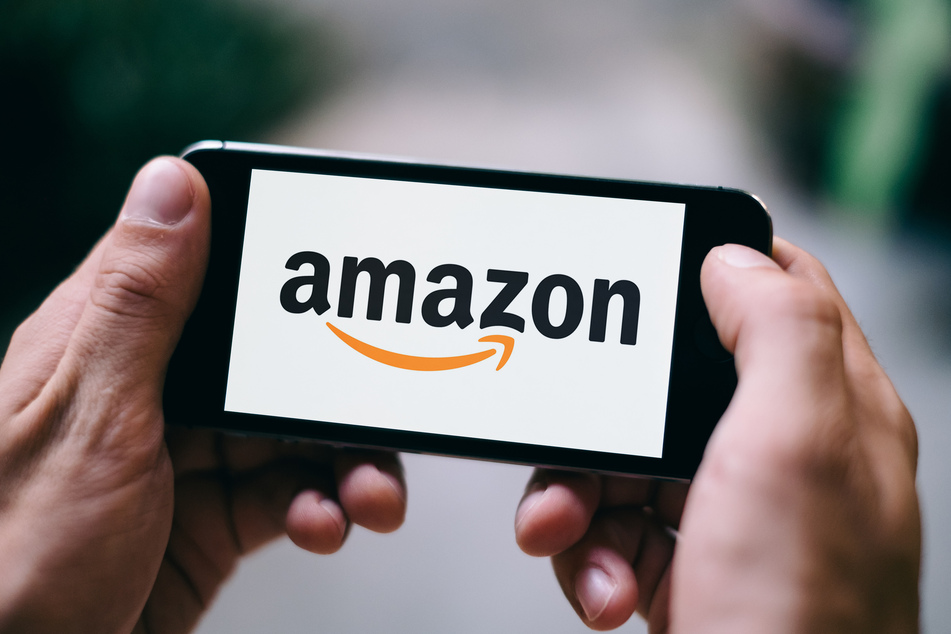 A former Amazon manager says the company will listen if consumers demand greener standards (stock image).