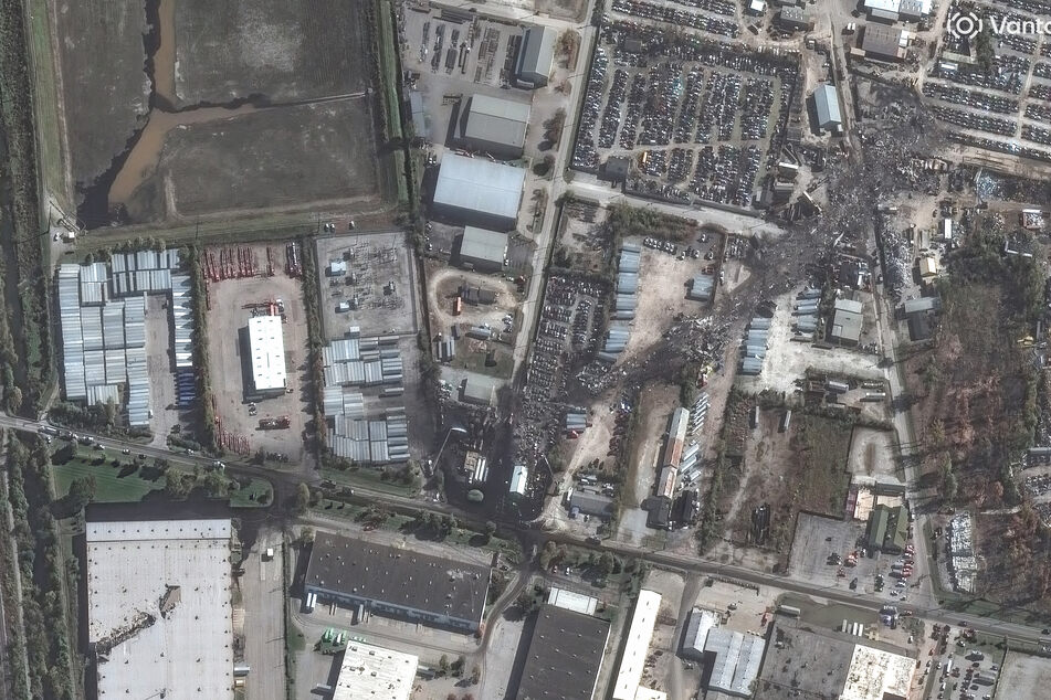 A satellite image released by Vantor on November 5, 2025, shows the debris path after a cargo plane crashed near the Louisville International Airport.
