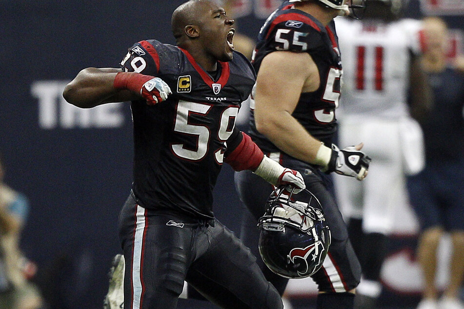Texans make former linebacker DeMeco Ryans their new head coach