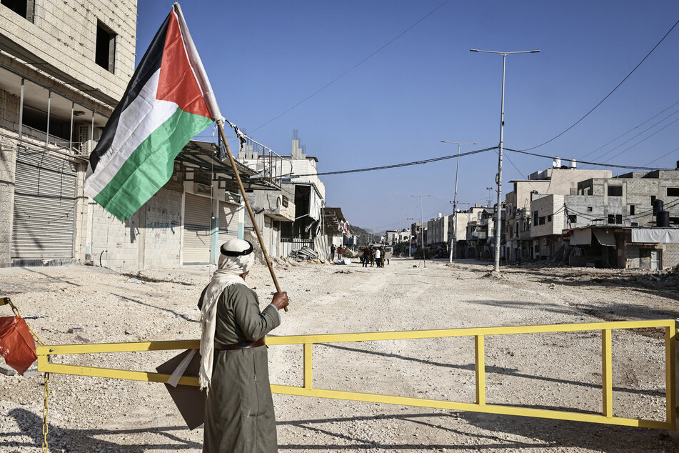 Israeli army to demolish dozens of residential buildings in West Bank refugee camp