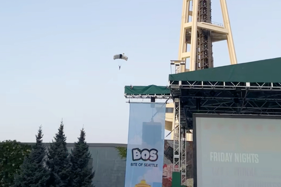 One of the jumpers was also filmed from the ground.