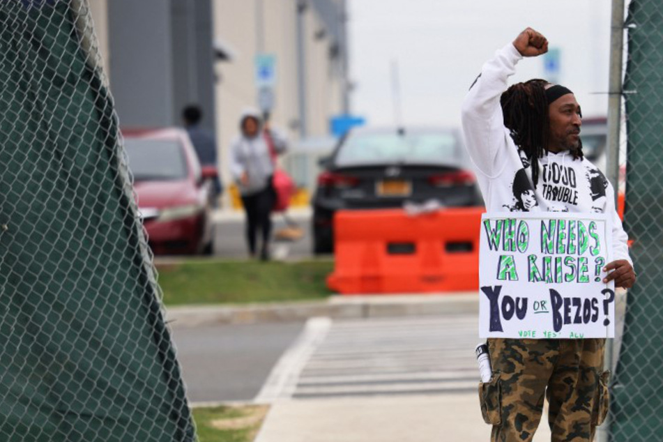 Unions are great! New congressional report details the benefits of organized labor