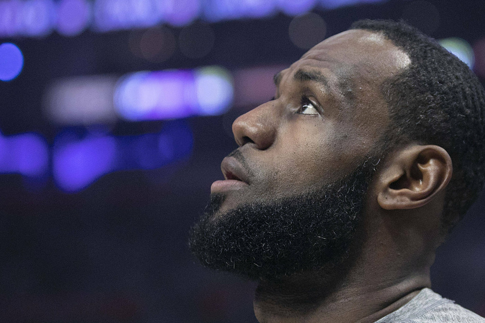 LeBron James deletes tweet about Columbus police shooting after backlash