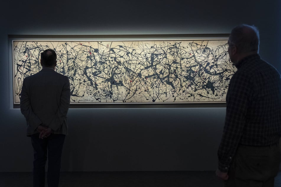 Jackson Pollock painting goes for enormous sum at auction in New York