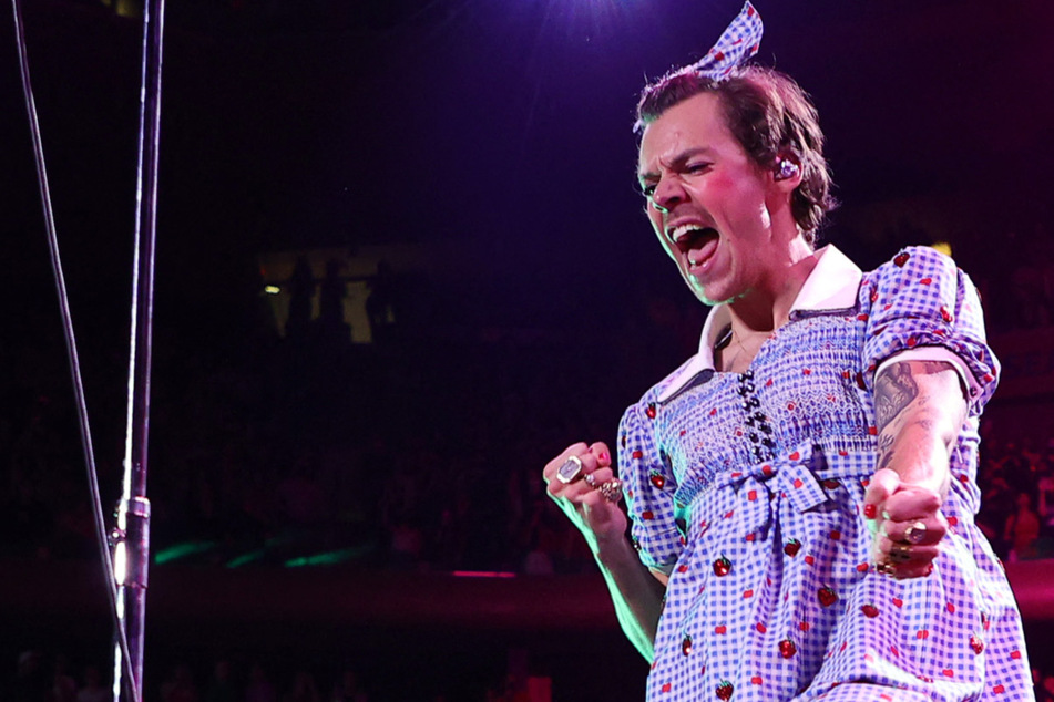 Harry Styles breaks a major record with Love on Tour!