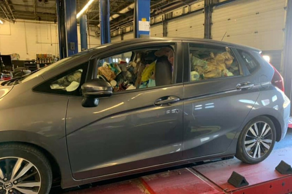 Car mechanic cannot believe what this driver did to their vehicle
