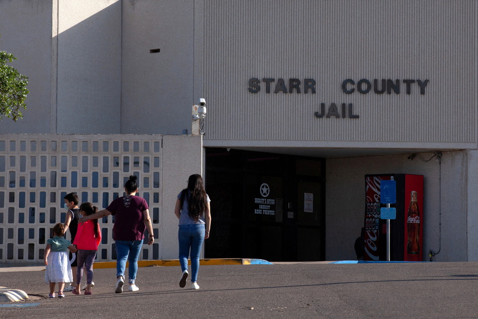 Texas woman arrested for "self-induced abortion" has charges dropped