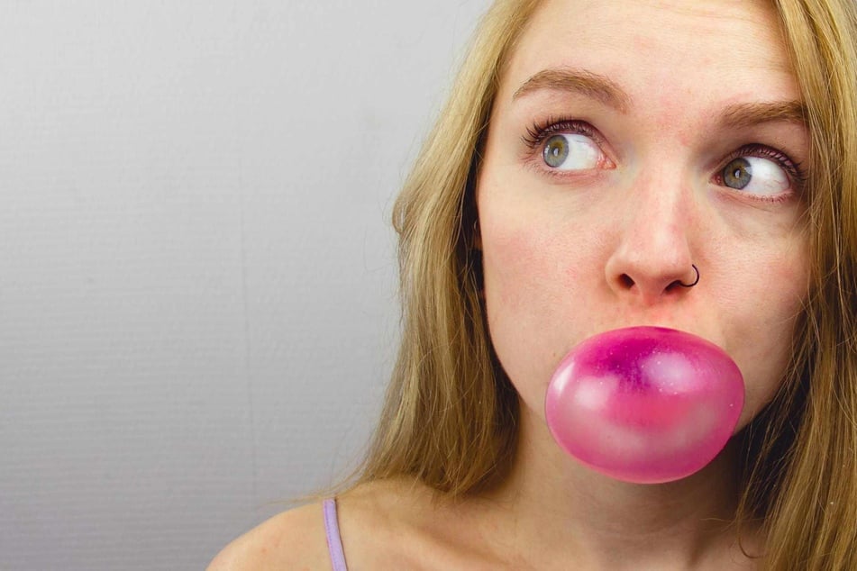 Chewing gum releases microplastics into the mouth, new research finds