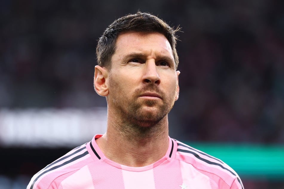 Lionel Messi mourned his father in an emotional post on Wednesday, where he admitted he had "serious doubts" about his future in soccer.